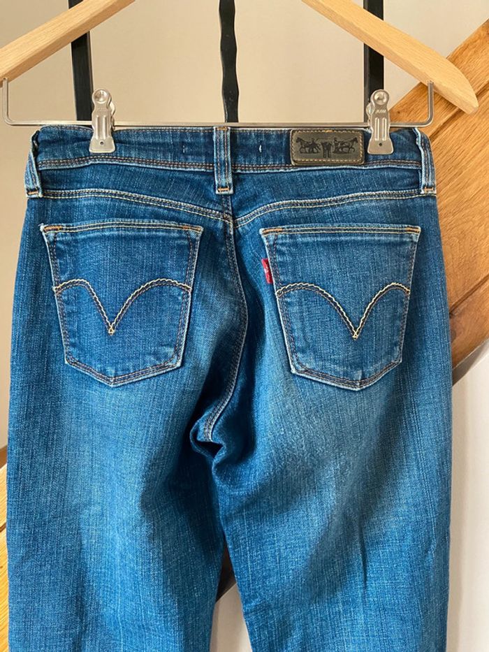 Jean Levi’s 572 Bootcut W37 L32 - photo numéro 5