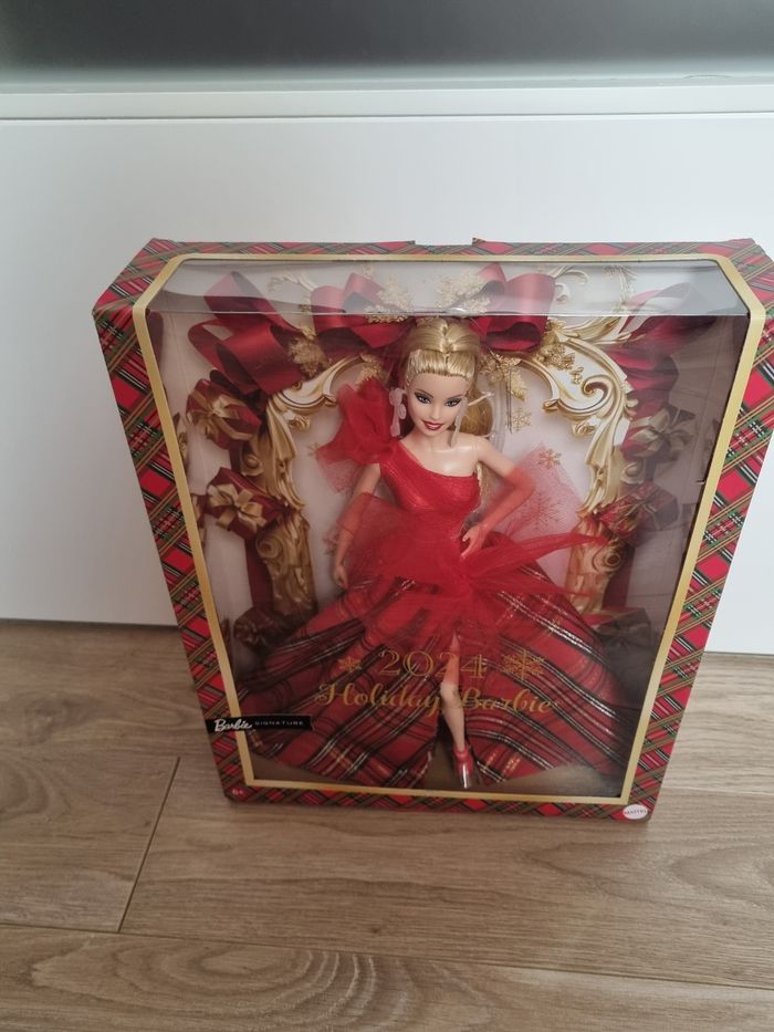 Poupée barbie holidays Noël 2024 - photo numéro 2