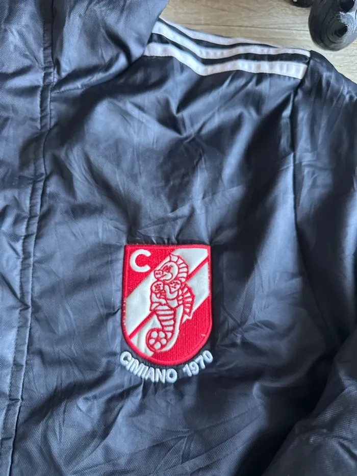 Doudoune Adidas taille S - photo numéro 2
