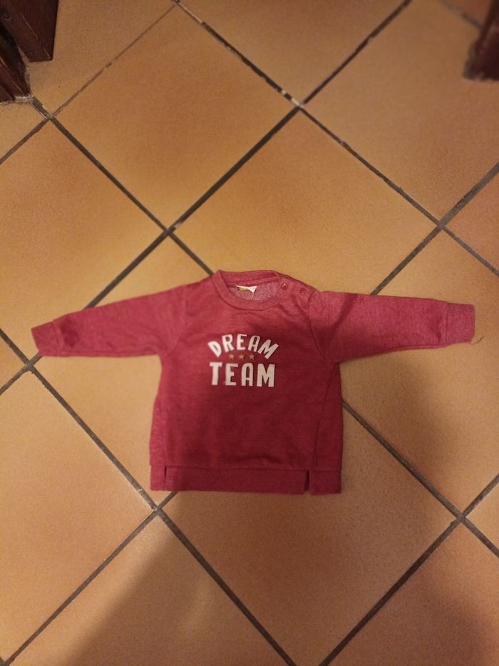 Sweat pull TAO Dreams tape à l'œil bordeaux 9 mois