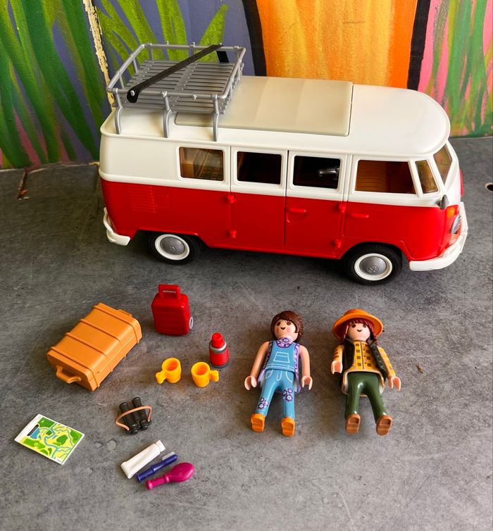 Camping-car Volkswagen playmobil - photo numéro 1