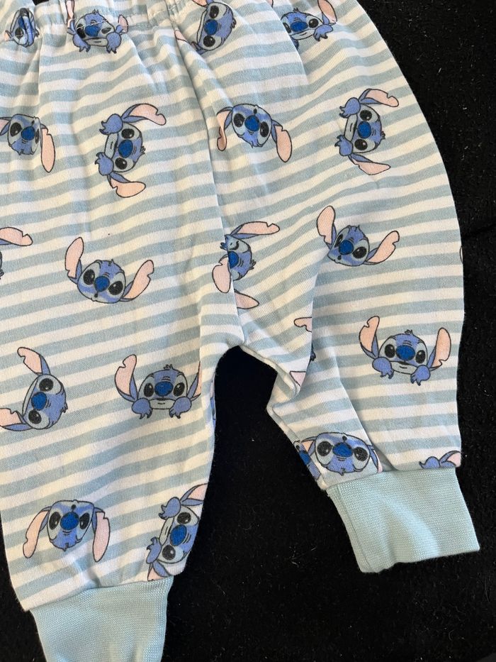 Ensemble 0-3 mois - photo numéro 3