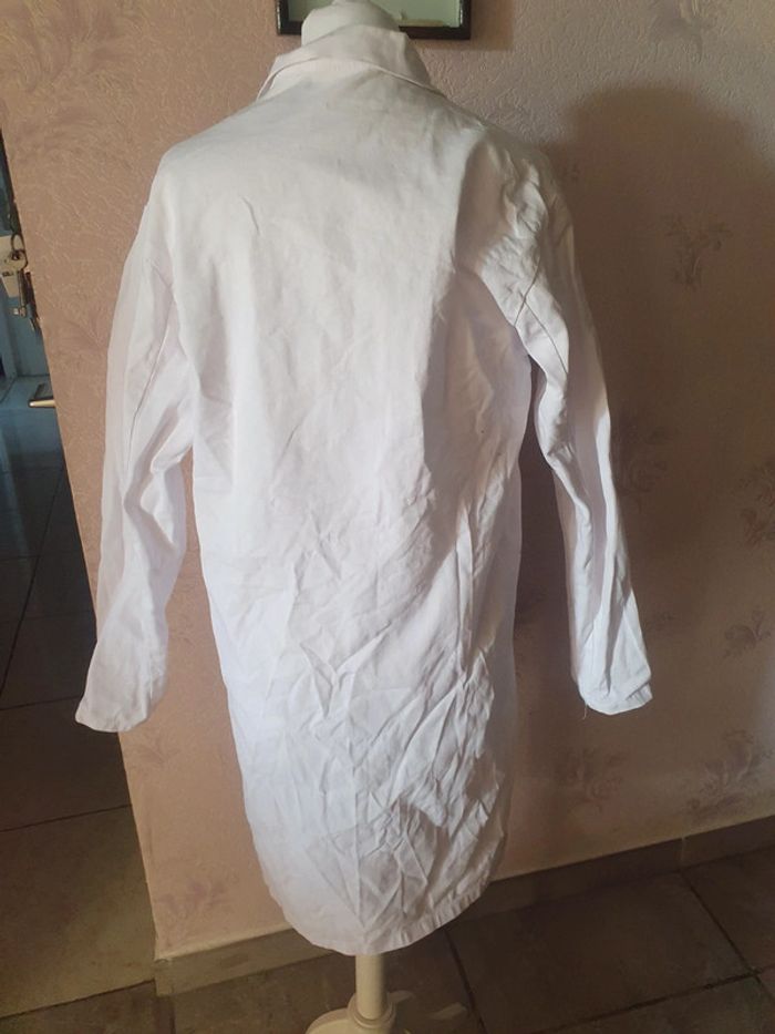 Blouse blanche - photo numéro 2