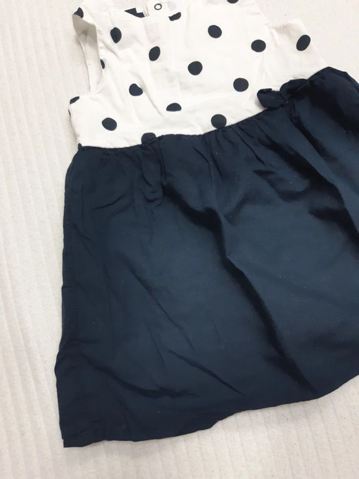 Robe sans manches Kiabi 18 mois - photo numéro 2