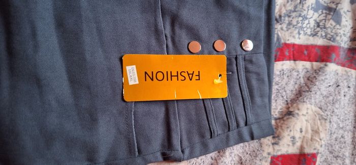 Jegging neuf avec étiquette - photo numéro 3