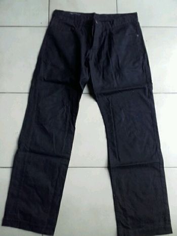 Pantalon noir droit