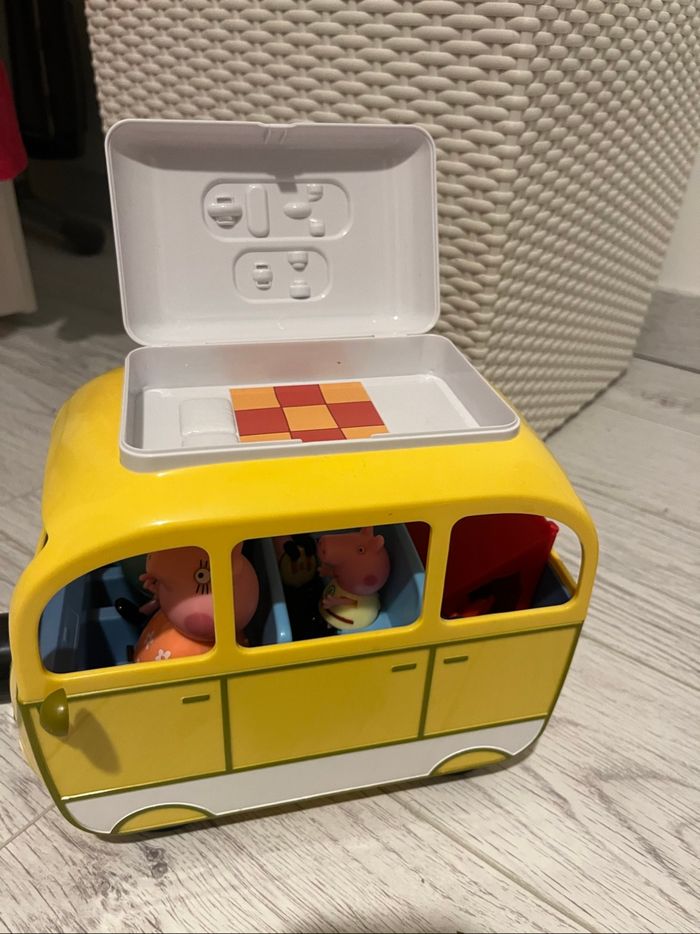 Camping car peppa pig - photo numéro 2