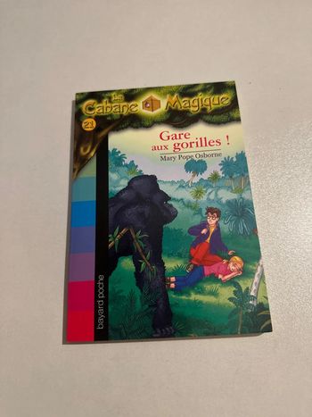 Gare aux gorilles Mary pope Osborne