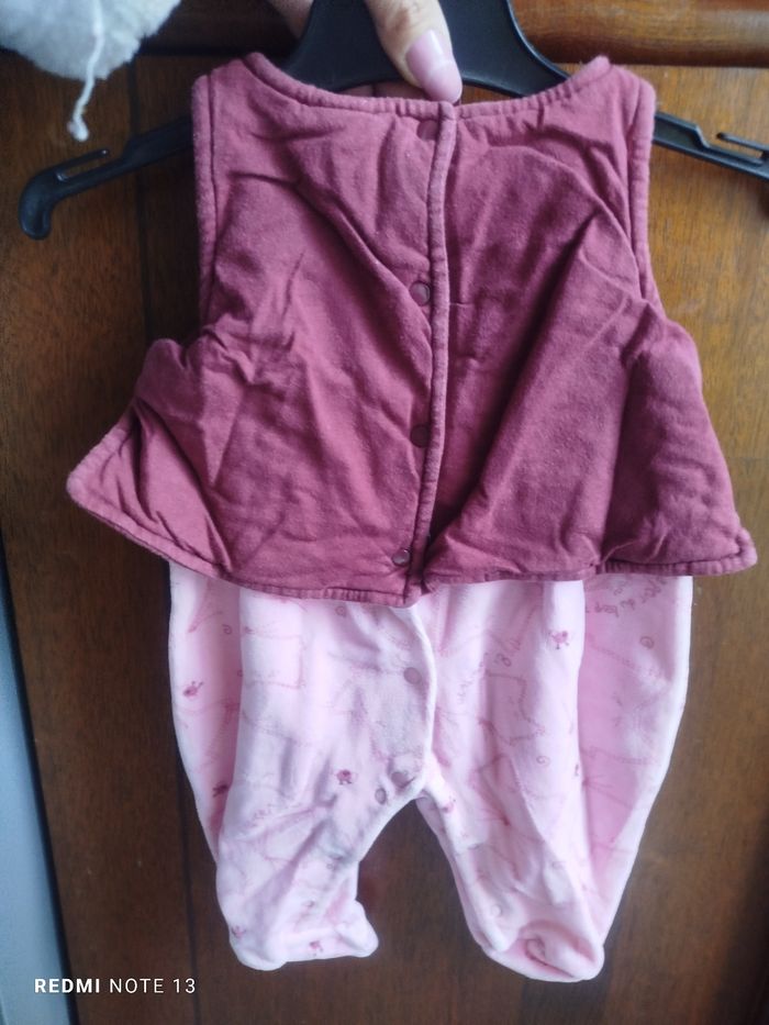#kytie1moisfille. Grenouillère taille 1 mois - photo numéro 4