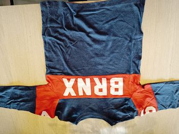 T-shirt    Manches Longues