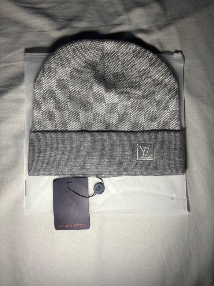 Bonnet LV gris