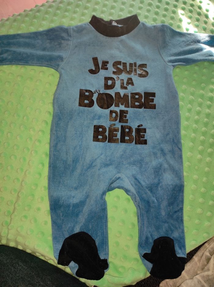 Lot pyjamas - photo numéro 2