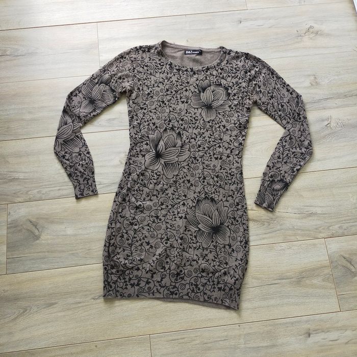 Robe d'hiver a manches longues D&Z fashion marron noir a motifs taille 36