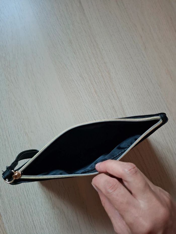 Pochette - photo numéro 3