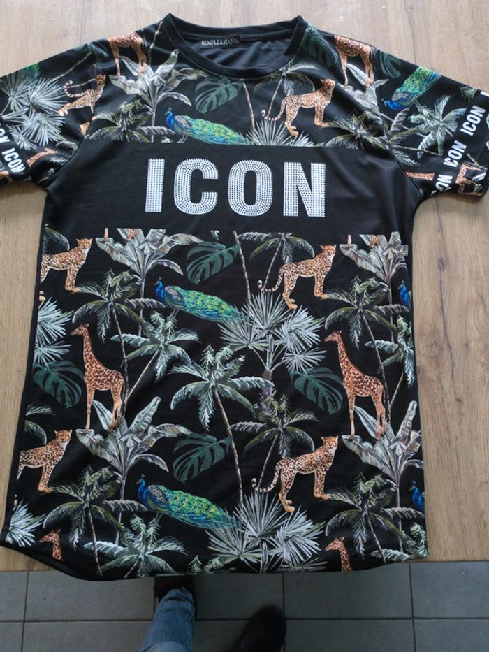 T shirt homme xl convient L