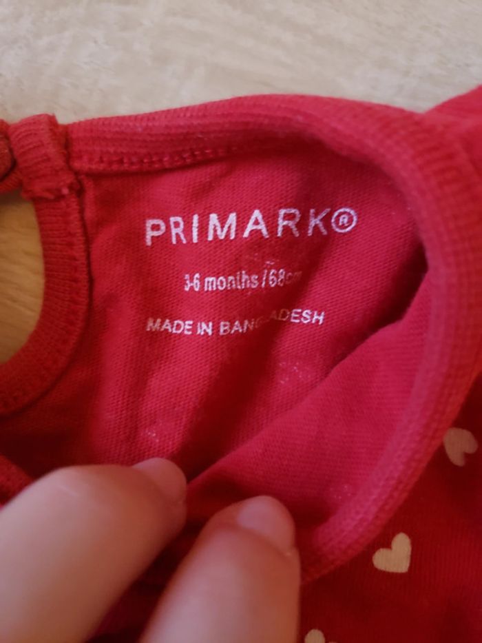 Robe 🎀 Primark 3-6 mois 2€ - photo numéro 3