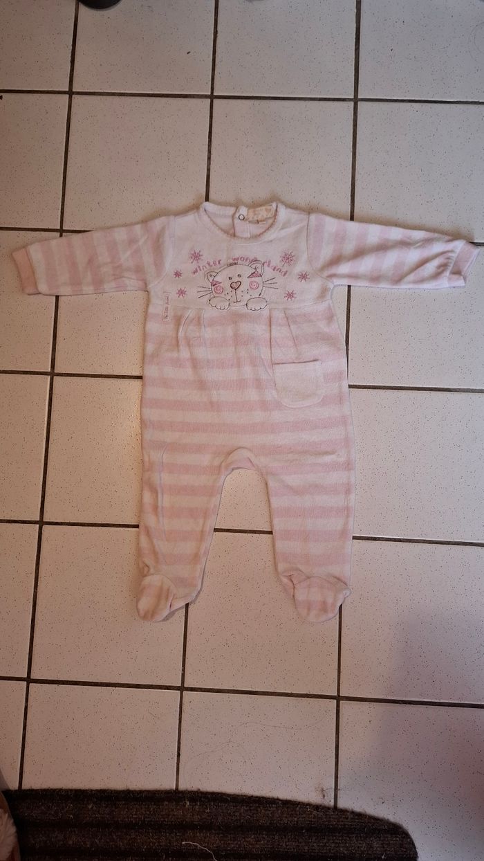 Pyjamas bébé