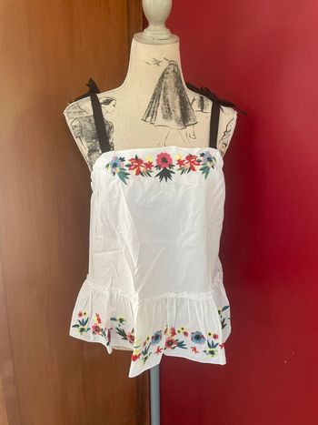 Tee-shirts à bretelles
