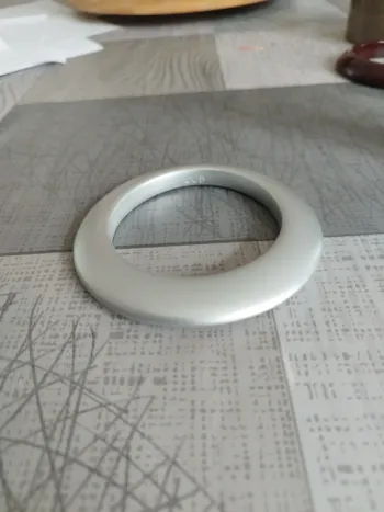 Superbe bracelet vintage CCB gris argenté