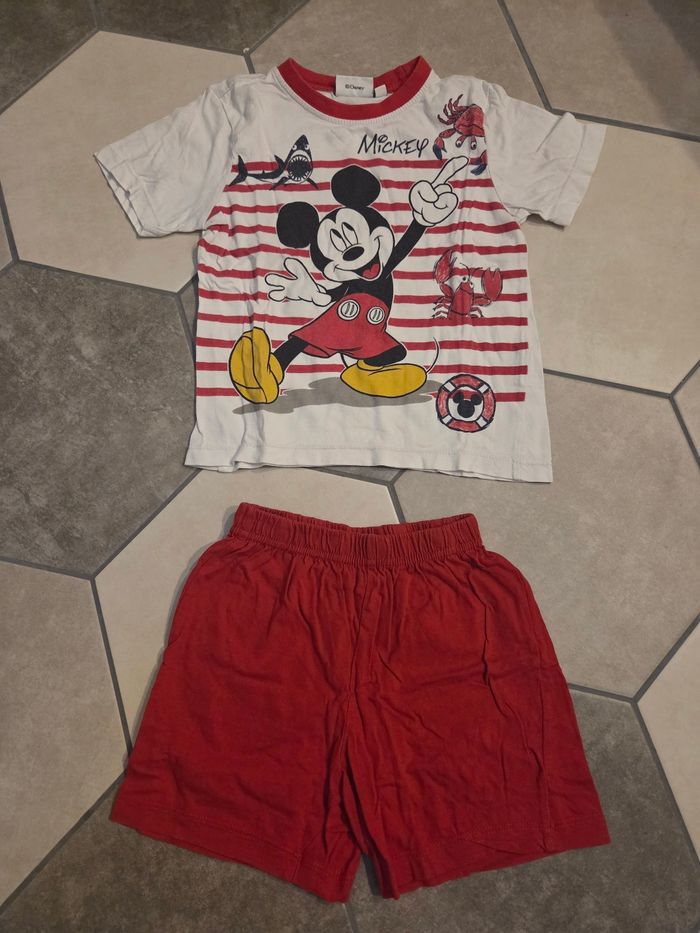 Pyjama short Mickey 4 ans - photo numéro 2