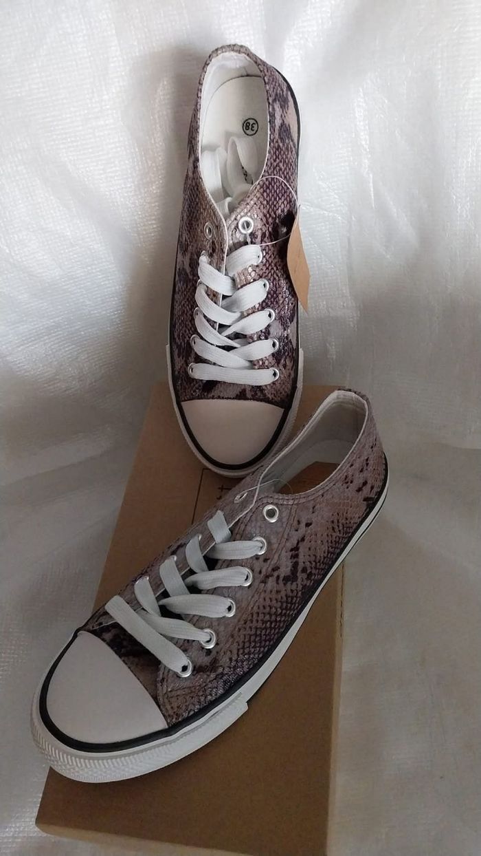Chaussures femme P.38 - photo numéro 2