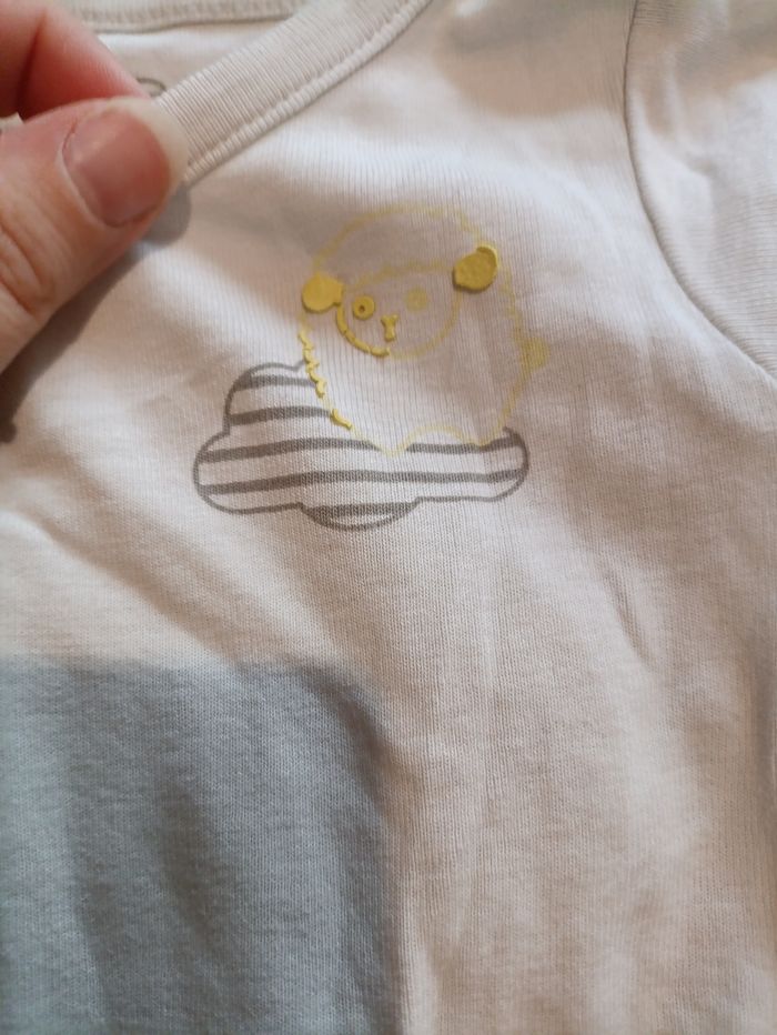 Body manches courtes 6 mois - photo numéro 4