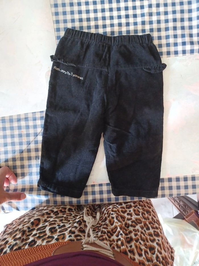 Pantalon velours noir 9 mois - photo numéro 2