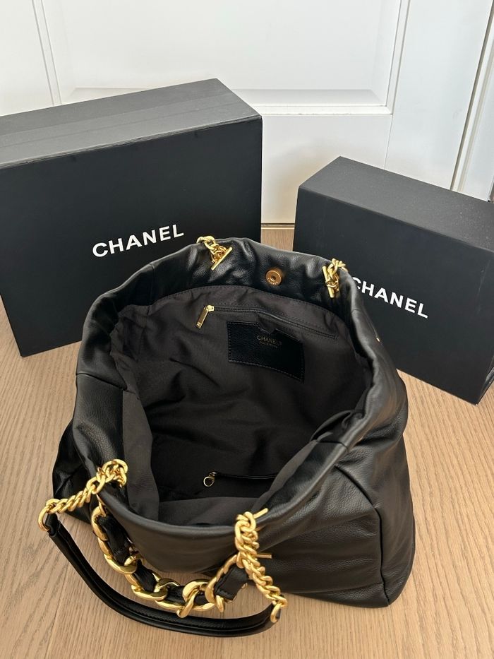 CHANEL  𝙏𝙊𝙏𝙀 - photo numéro 3