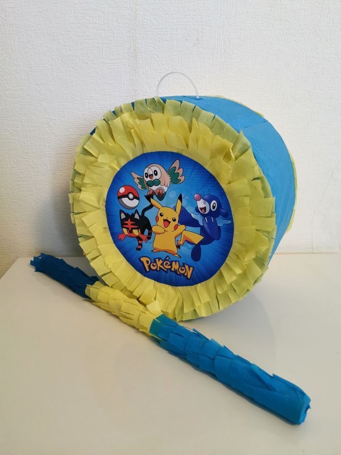 Pokeball Pokémon Pikachu pinata - photo numéro 3