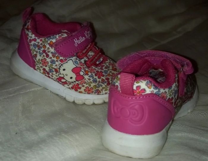 Basket fille t 21 - photo numéro 2