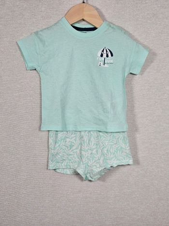 Ensemble 2 pièce t-shirt + short kiabi 9 mois 71 cm 