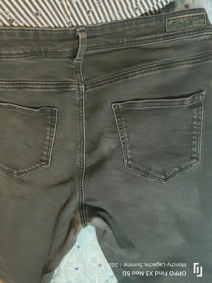 Jean c&a taille 44 Réduction jusqu'à -70% - photo numéro 4