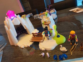 Playmobil grotte de diamant cristal d'amour