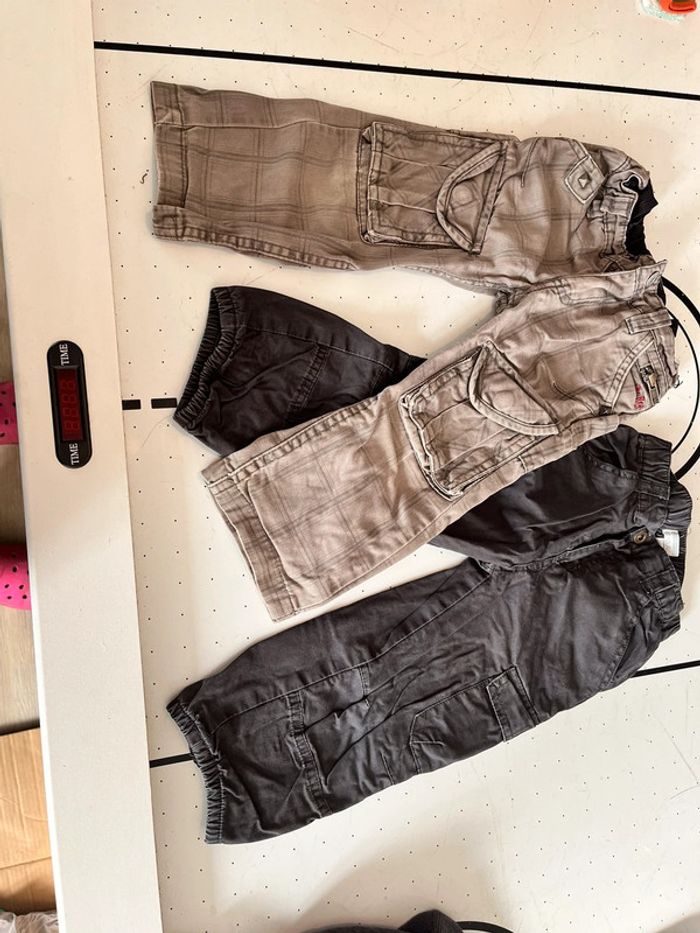 Lot de deux pantalons 2 ans