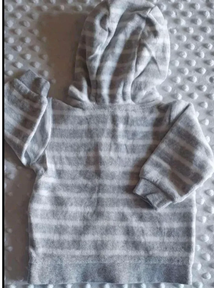 Gilet à capuche en velours 3 mois - photo numéro 2