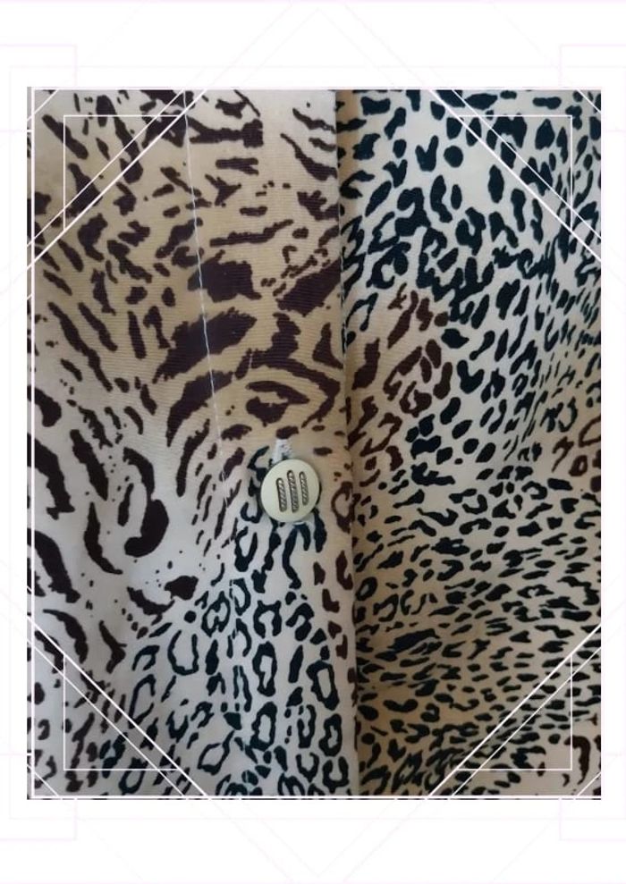 Magnifique chemisier léopard taille M - photo numéro 3