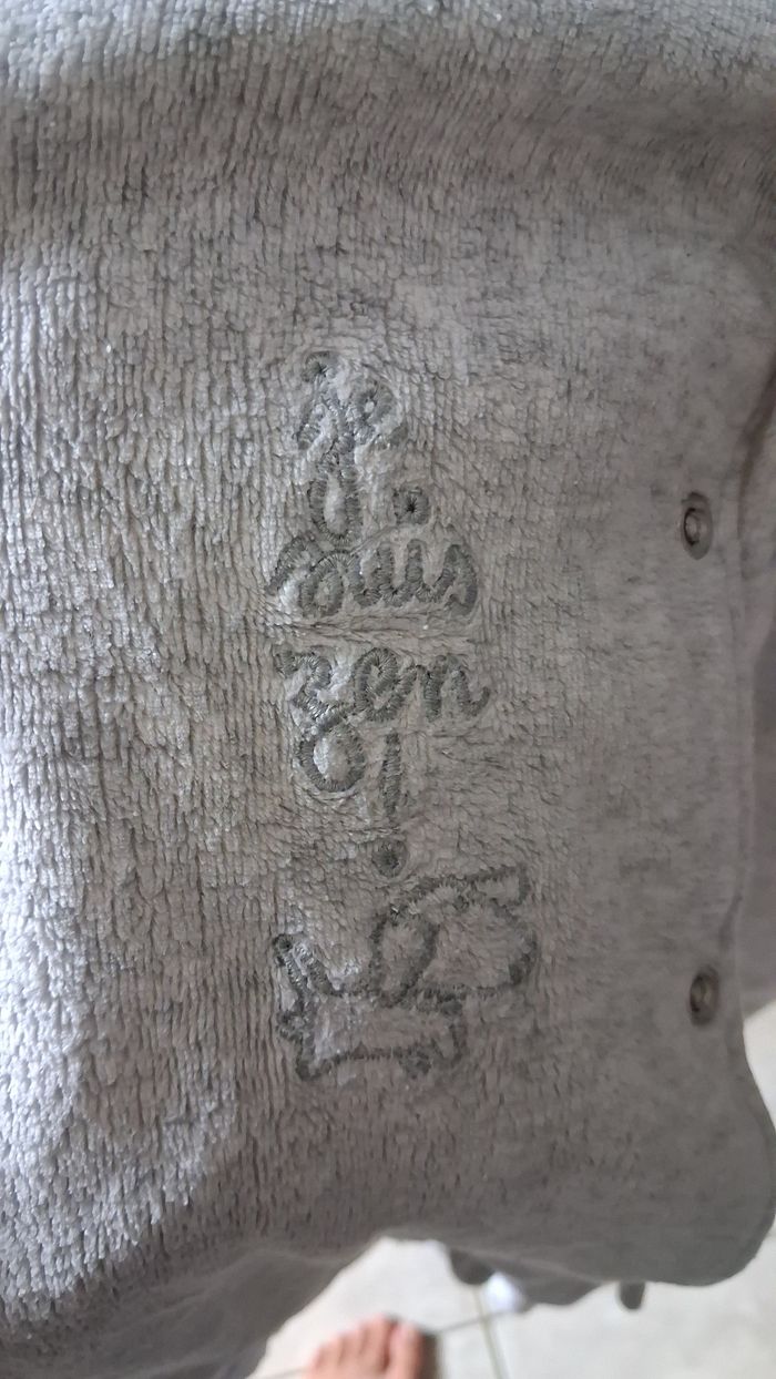 Pyjama 6 mois - photo numéro 3