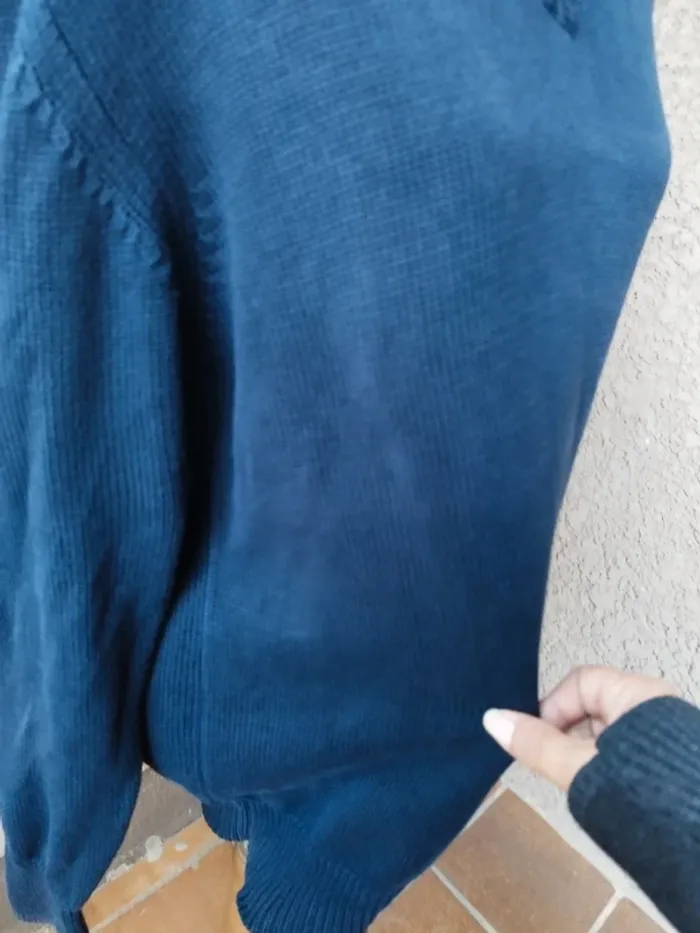 Pull taille M-L - photo numéro 3