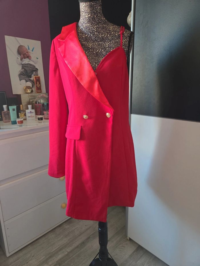 Blazer Rouge Original  de chez Shein en taille L