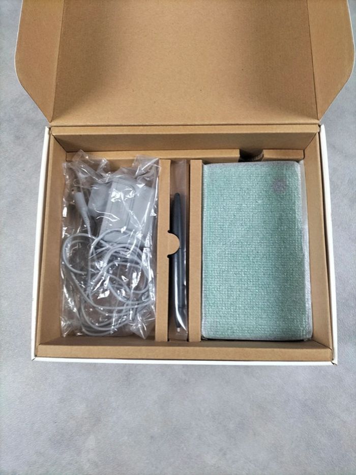 Console Nintendo DSi XL – Édition verte – Complète en boîte - photo numéro 5