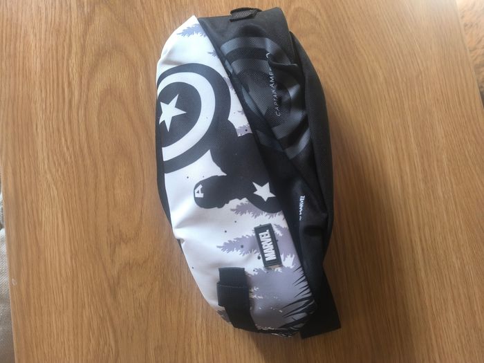 Sac Banane marvel neuve