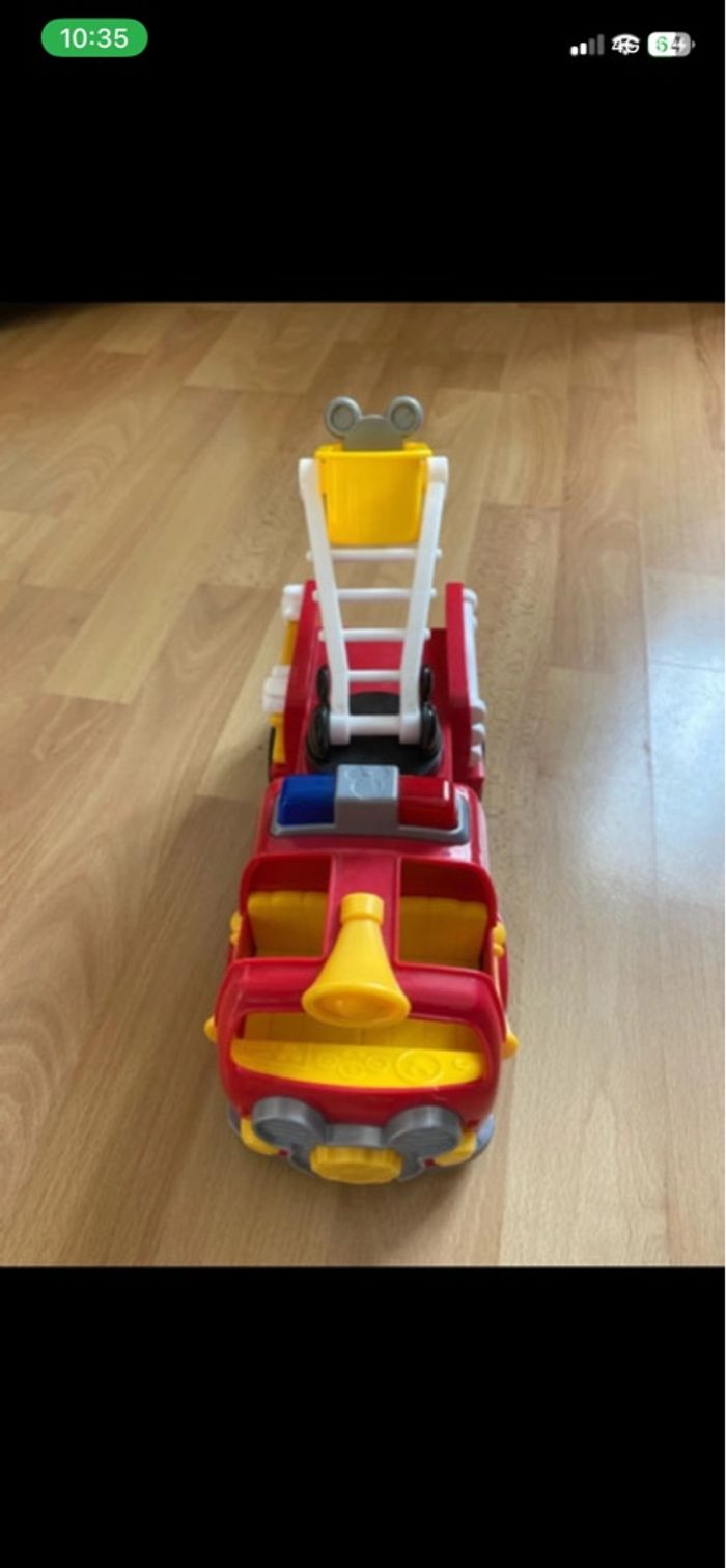 Camion de pompier Mickey - photo numéro 3