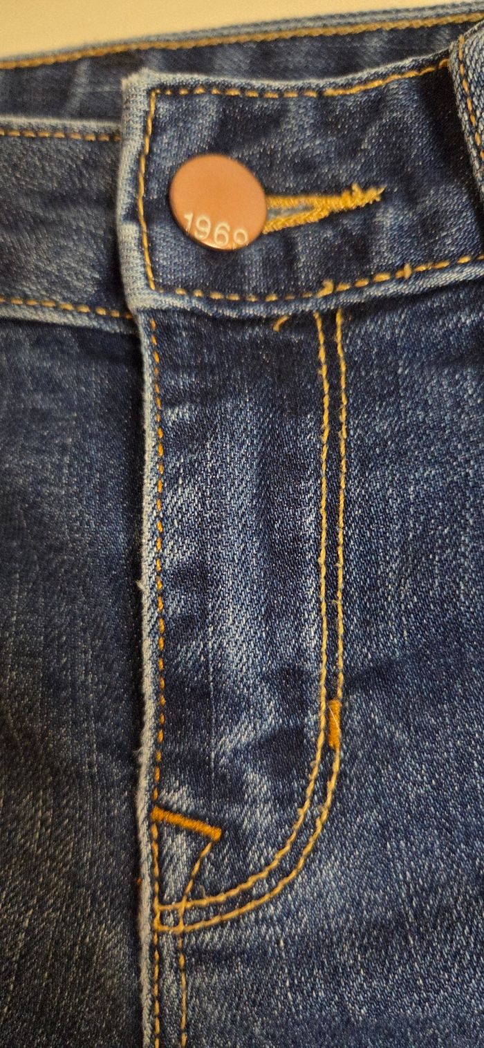 Jean GAP 1969 Always Skinny – Taille 26 (FR 36/38) – Délavage brut – Excellent état - photo numéro 9
