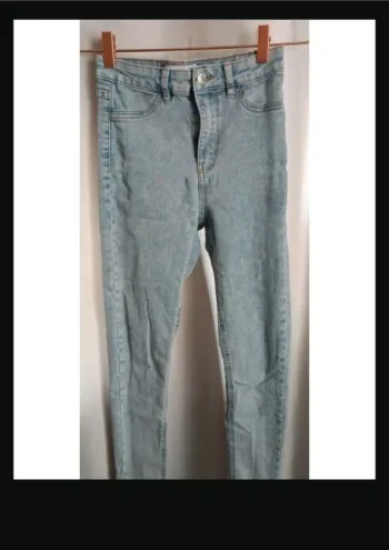 Jeans Jennyfer taille 34