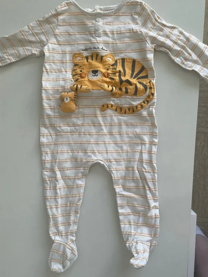 Pyjama bébé 18 mois