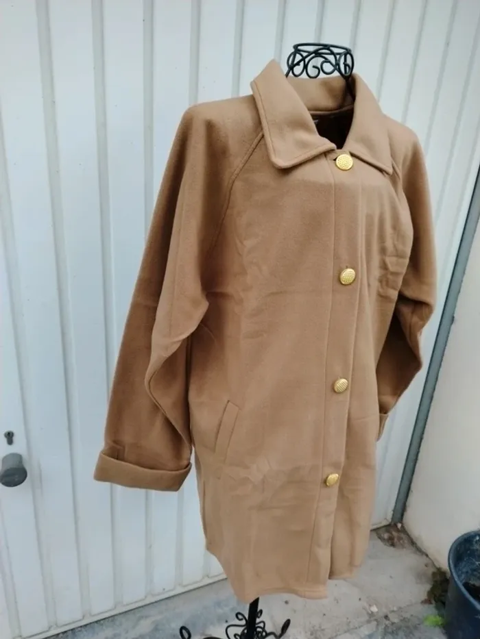 Manteau neuf 42/44 - photo numéro 2