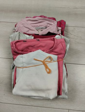 Lot vêtements 6 ans fille