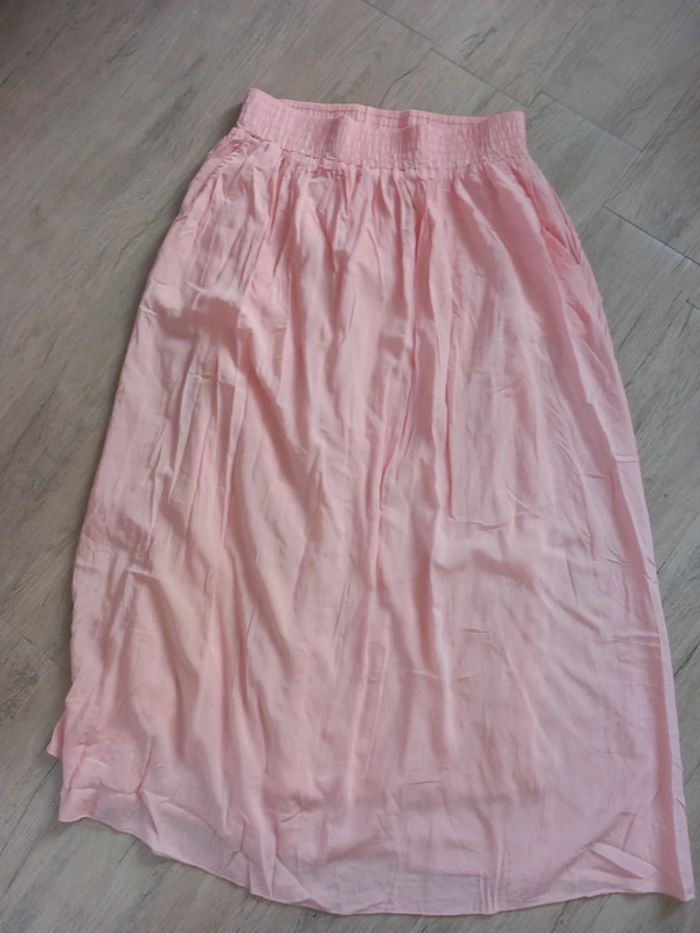 Jupe rose - photo numéro 4