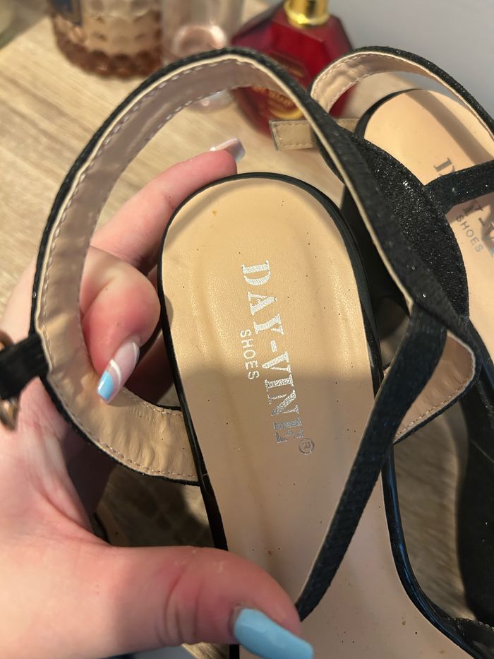 Chaussure - photo numéro 3