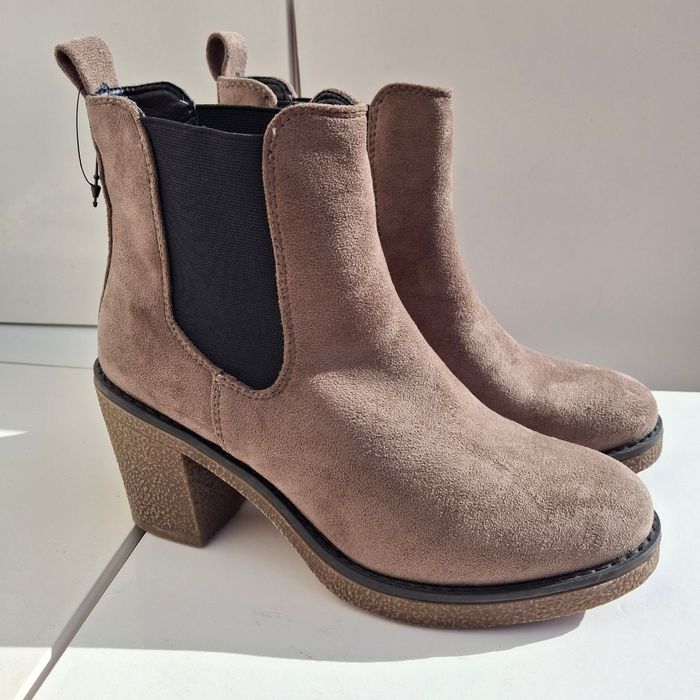 Bottines en Daim Marron Neuve